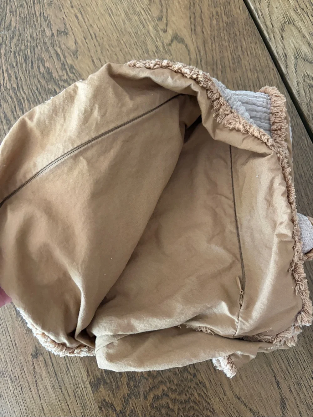 Casaluna gently used